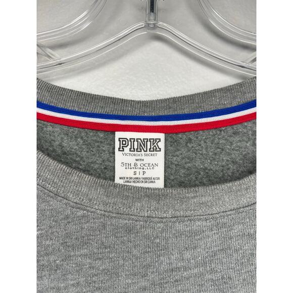 Victoria's Secret Pink Chicago Cubs Gray Sweatshirt Pullover Crewneck Sz Small - Picture 3 of 9